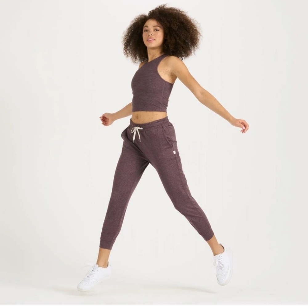 Vuori Women's Performance Jogger Dreamknit Pants Purple Smoked Plum Heather XS - Picture 2 of 9